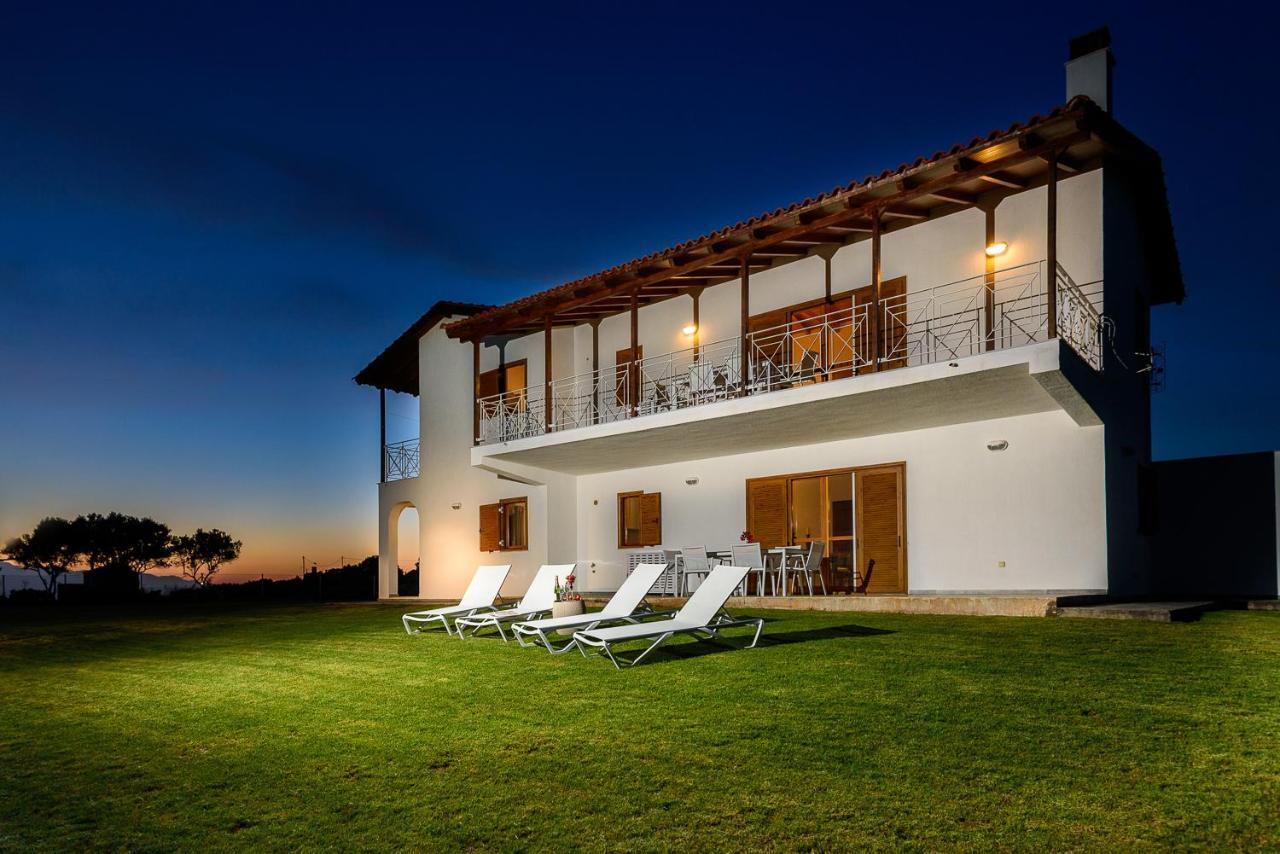 Finisia House Apartment Elia  Exterior photo